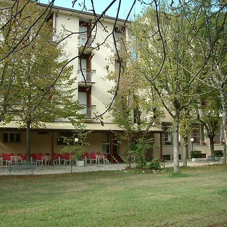 Hotel Rio 切塞纳蒂科 外观 照片